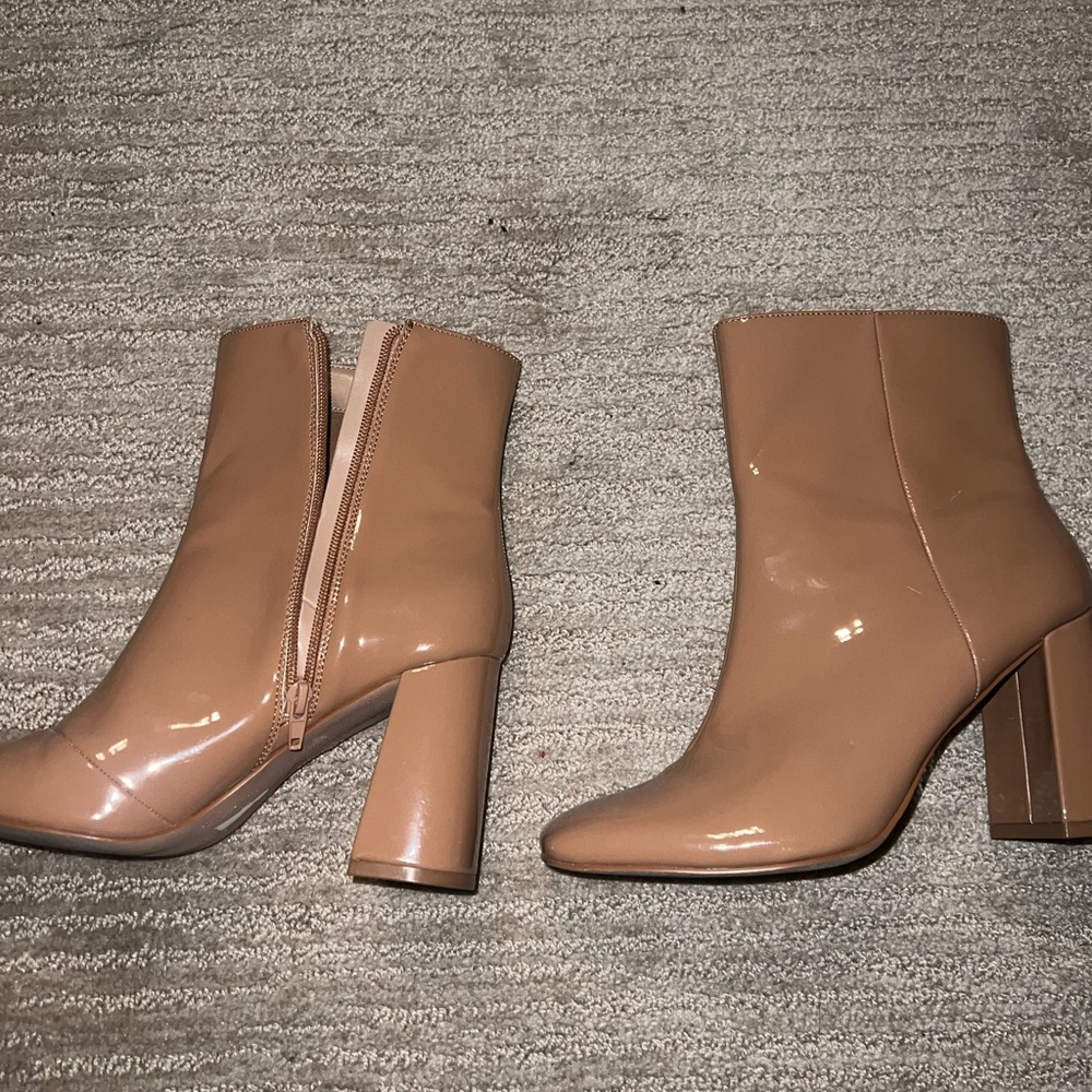 Steve Madden booties size 9 only worn once